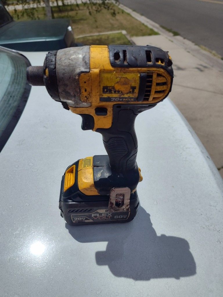 DeWalt Impact Driver With 6ah Flex Volt Battery 