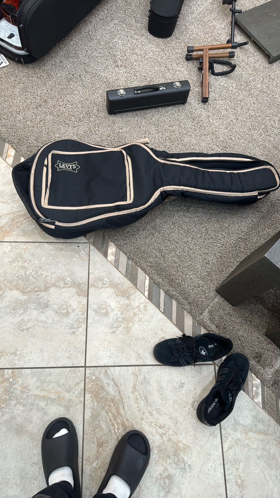 Guitar Levy’s Case