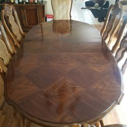 Vintage Style Dining Room Set