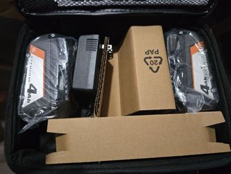 Ridgid 18v battery 4 ah  and charger