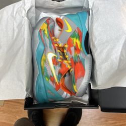 Size 8.5 Nike Kobe 8 Protro