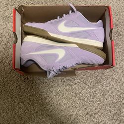 Nike Gato Size 11.5 US  Purple