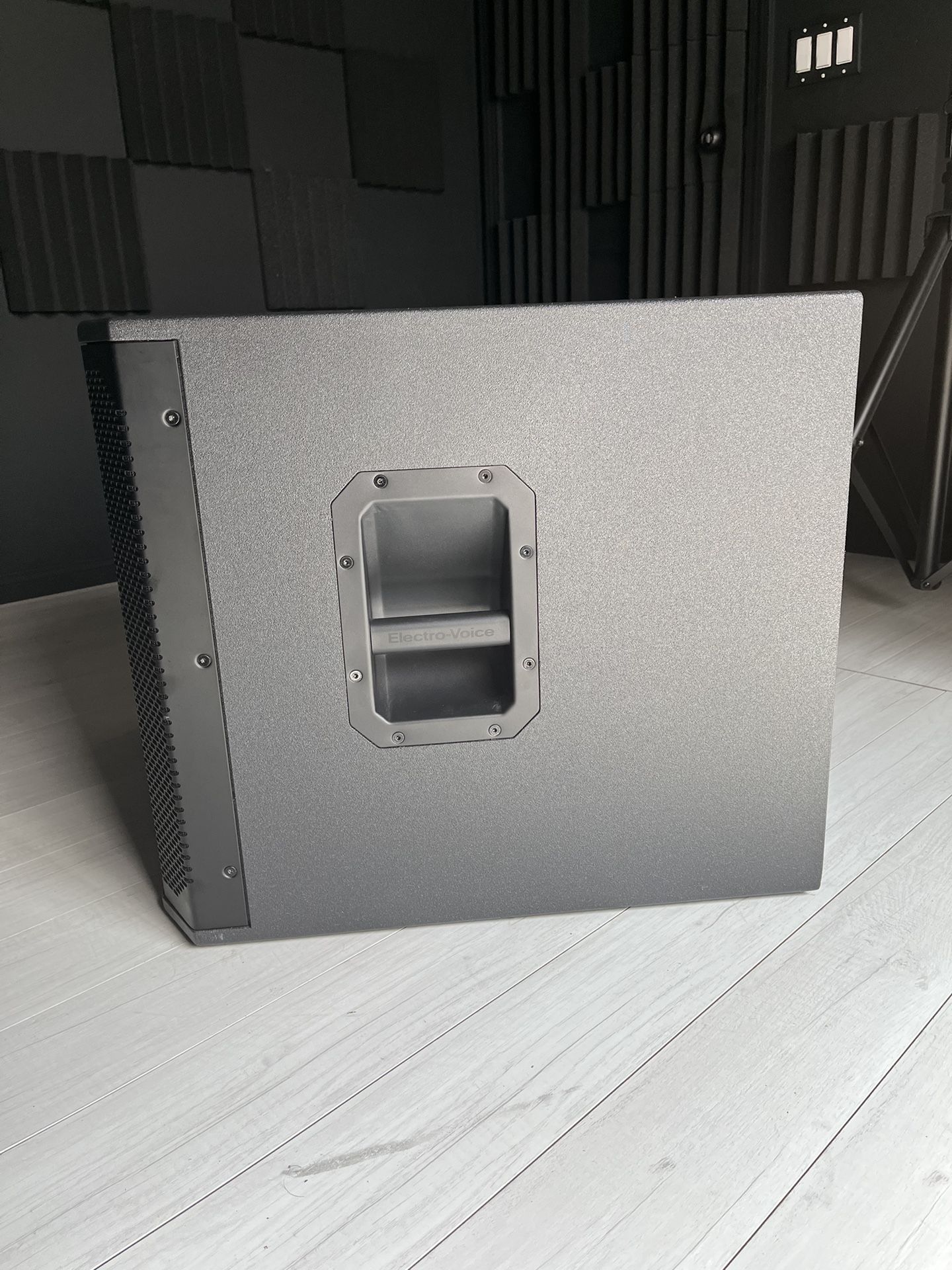 High Quality Speaker And Subwoofer for Sale in Ontario, CA OfferUp