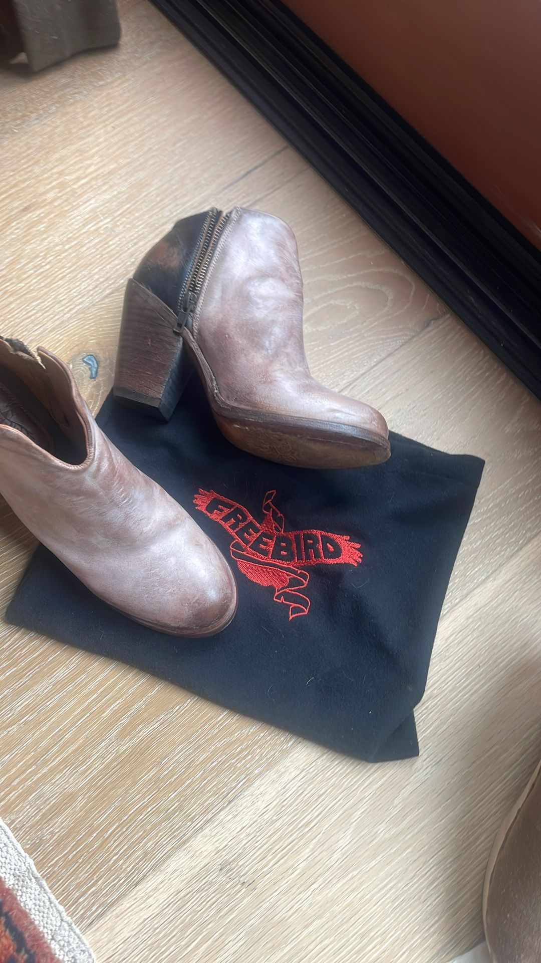 Freebird Boots 8