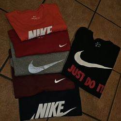 Men's Nike Shirts - Large & Xtra Large (Bundle))