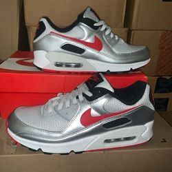 Brand new Nike Air Max 90 Shoes "Silver Bullet" University Red Size 10.5