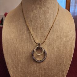 RHINESTONE PENDANTS & NECKLACE