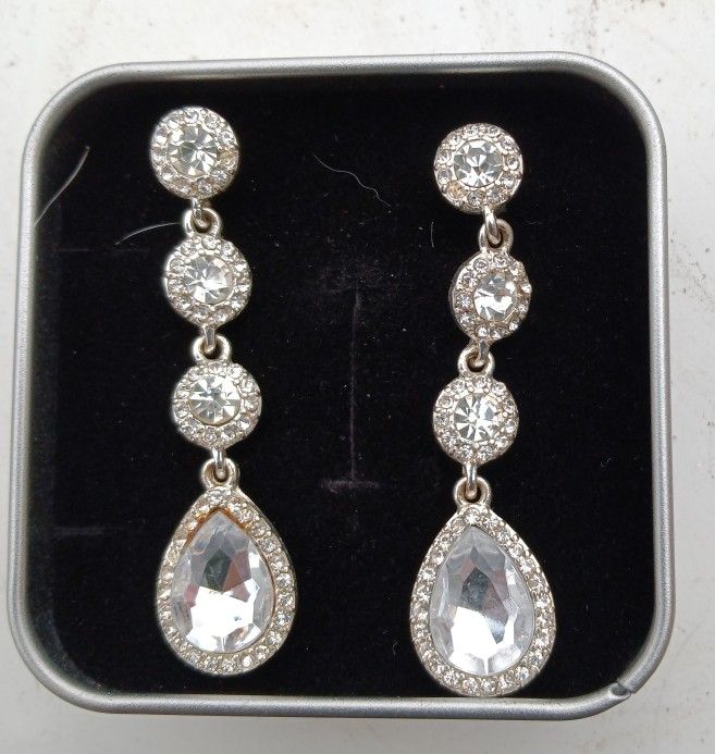 Rhinestone Bridal Earrings Or Any Occasion