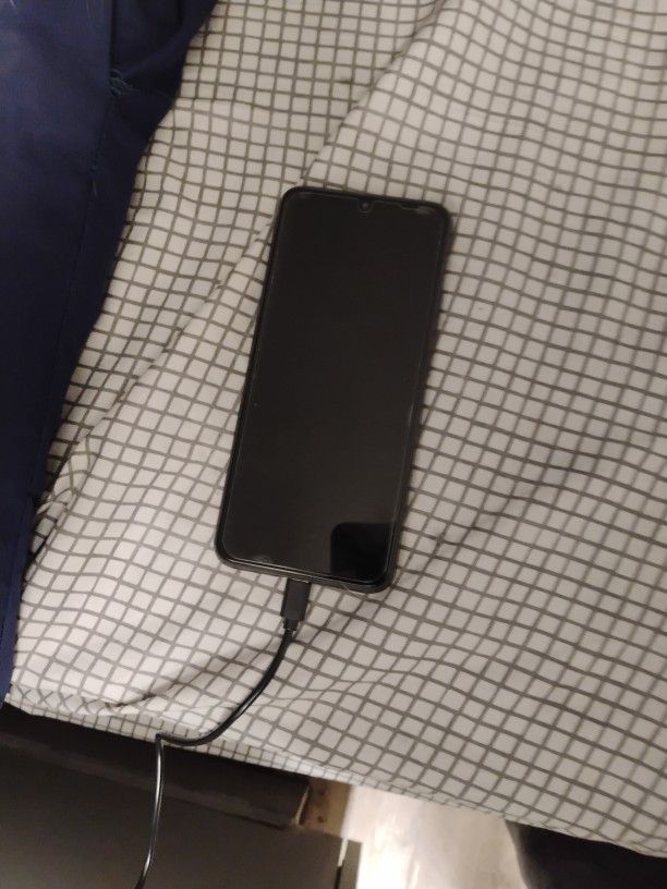 Verizon Moto G 5G Brand New With Otterbox