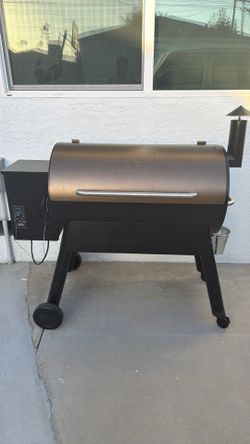 Traeger smoker