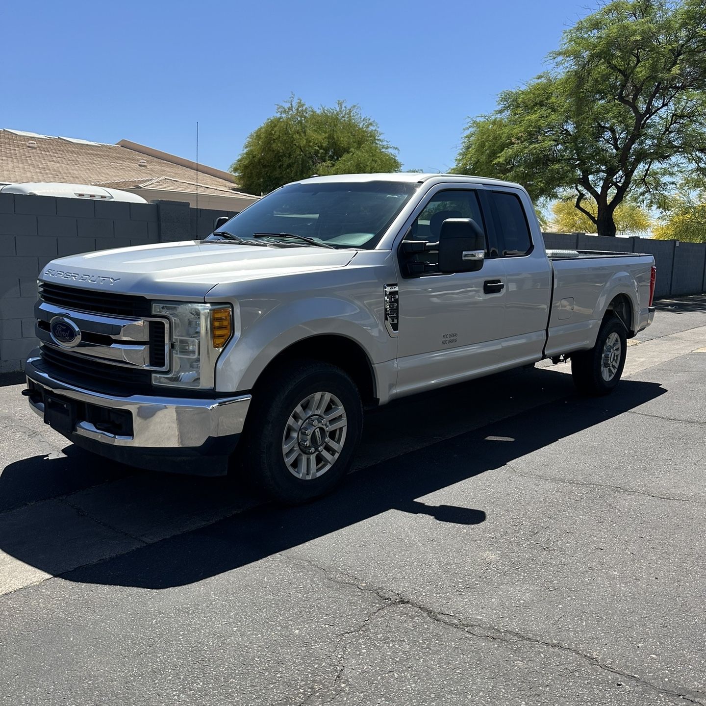 2017 Ford E-350