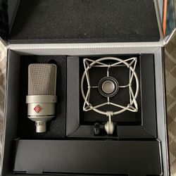 Neumann TLM 103 Studio Set With EA1 Shockmount
