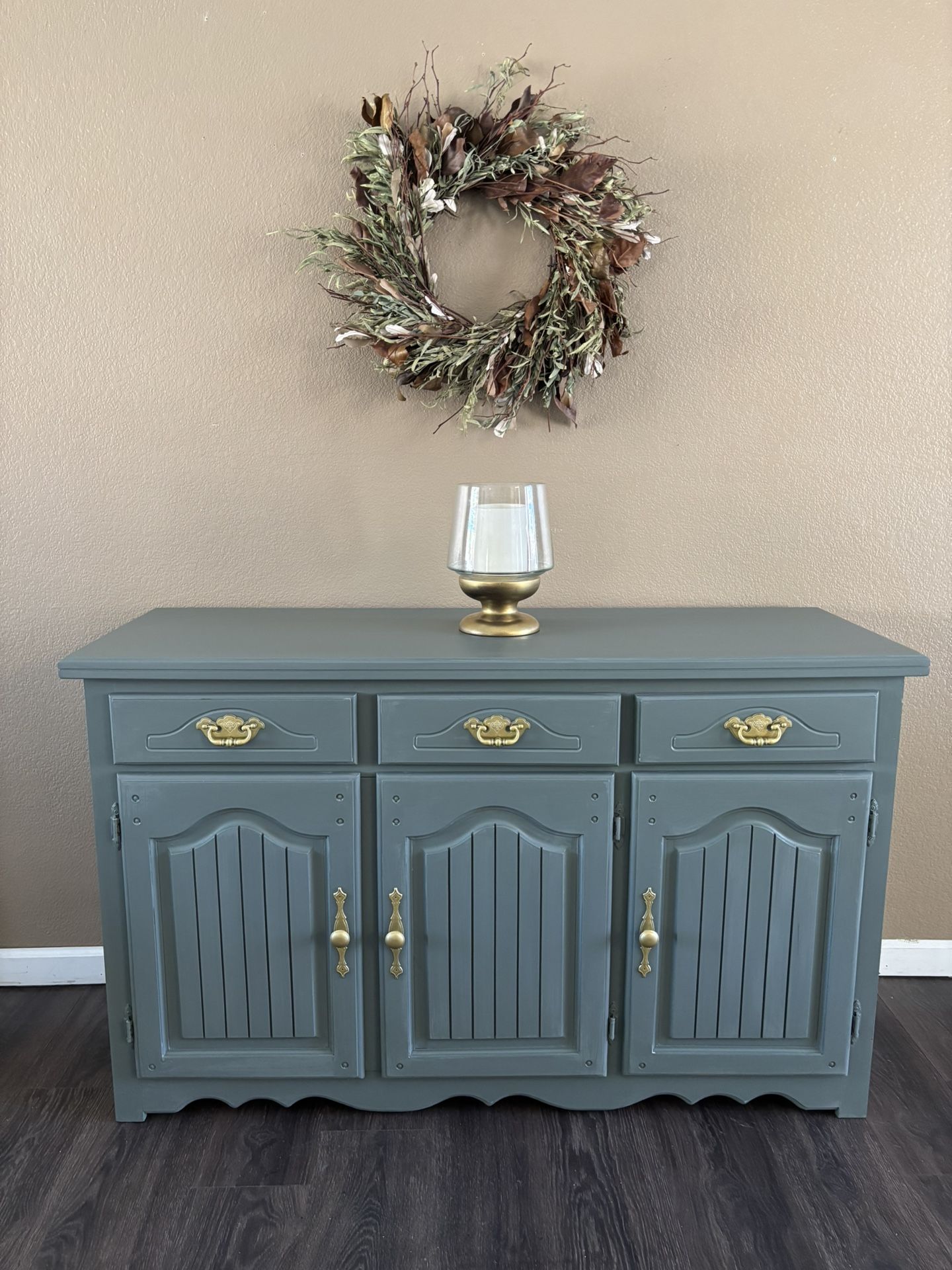 💚 Sage green Buffet tv stand dresser entryway accent table console cabinet entrance hall boho mcm