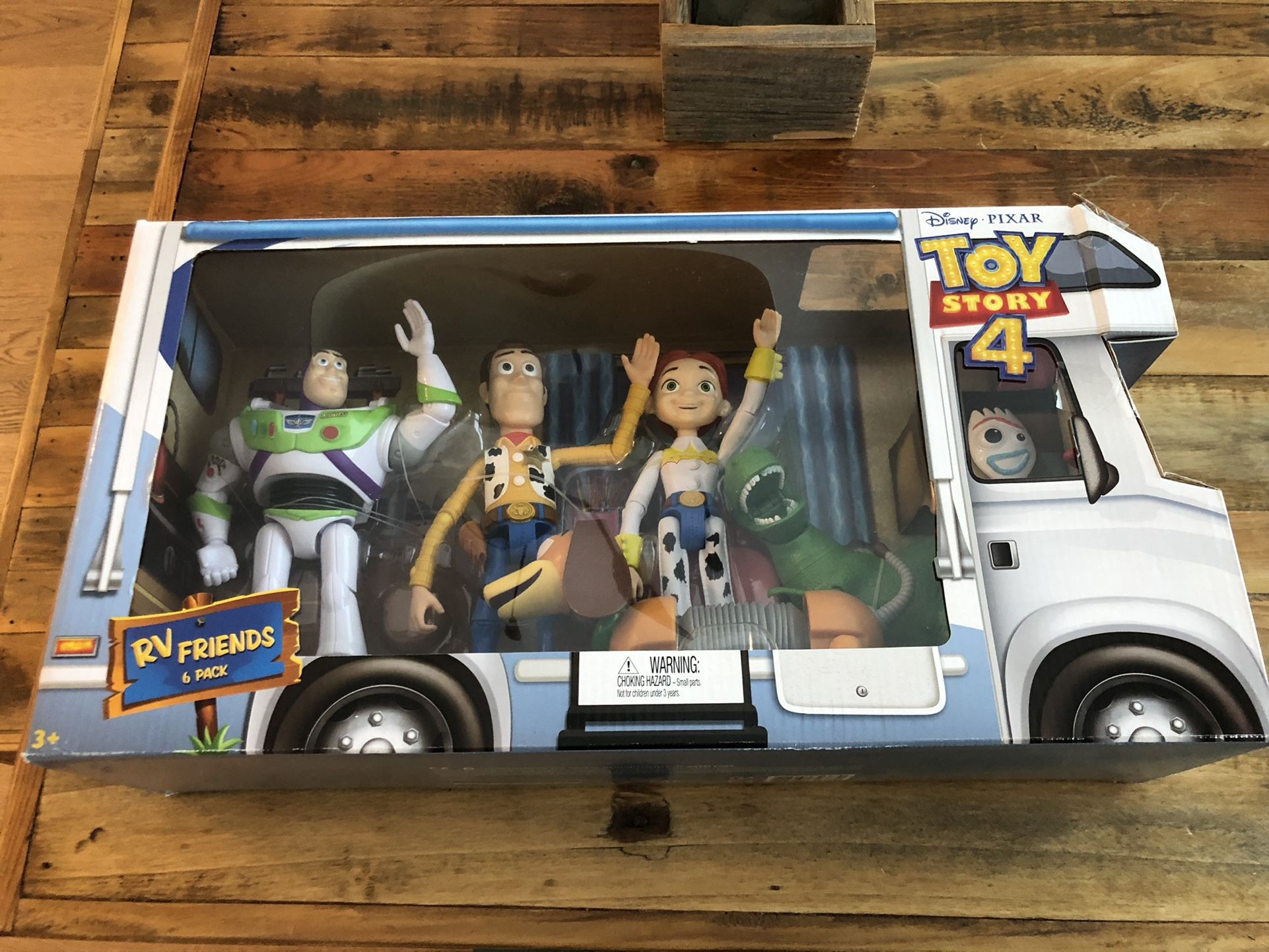 Toy Story 4 RV Friends Gift Set (brand New)