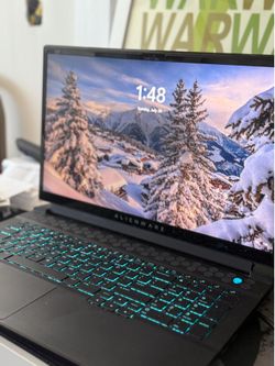 Alienware M17 R3