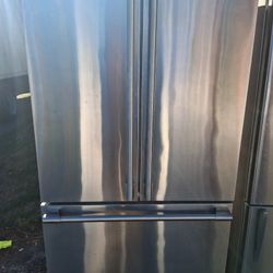 Electrolux Refrigerator Freezer