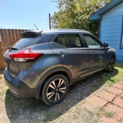 2019 Nissan Kicks