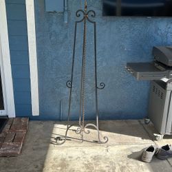 Metal Floor Easel 