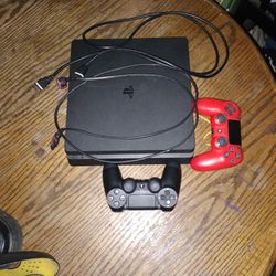PS4 Slim