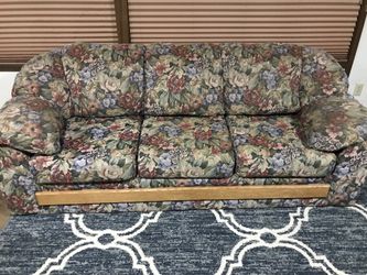 Floral couch 7’ long