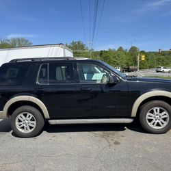 2010 Ford Explorer