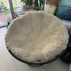 Circle chair