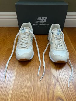 New Balance 574 Core  "Sea Salt / New Spruce"