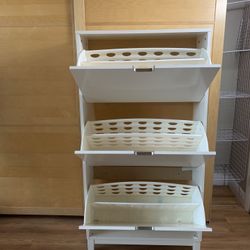 32 Pair Shoes  Cabinet