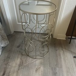 Side  table