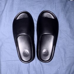 Yeezy slides SIZE 10 and 9