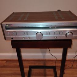 **VINTAGE** KENWOOD  KR-710 Stereo Receiver 