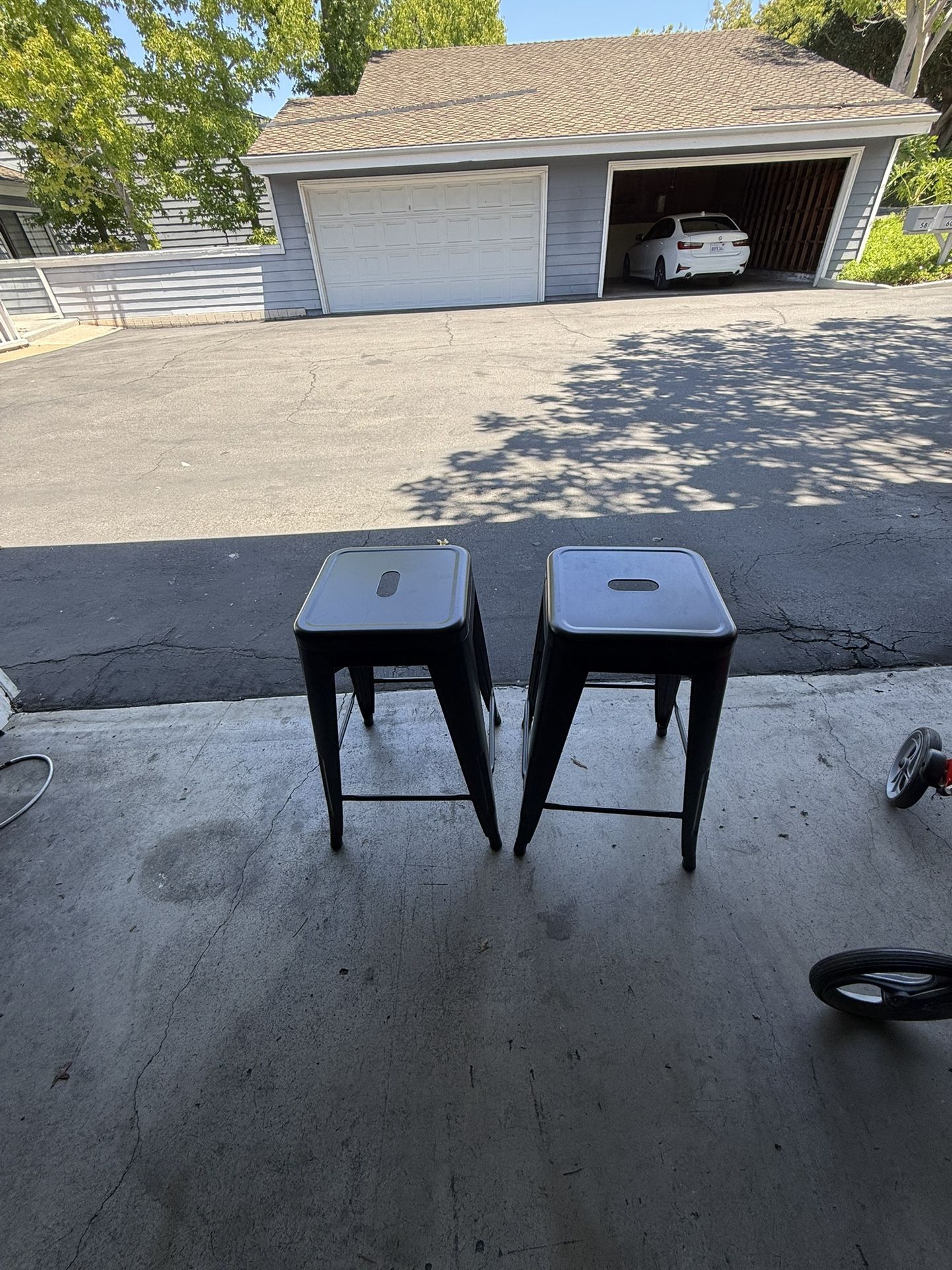 Black metal stools