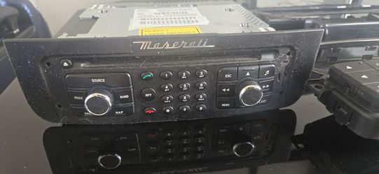 Maserati GTS car Radio OEM Used