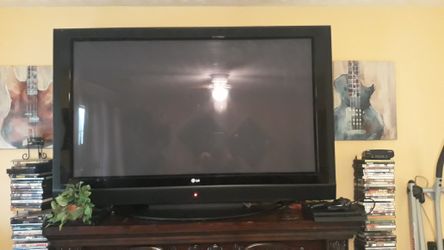 60 LG Plasma TV $500