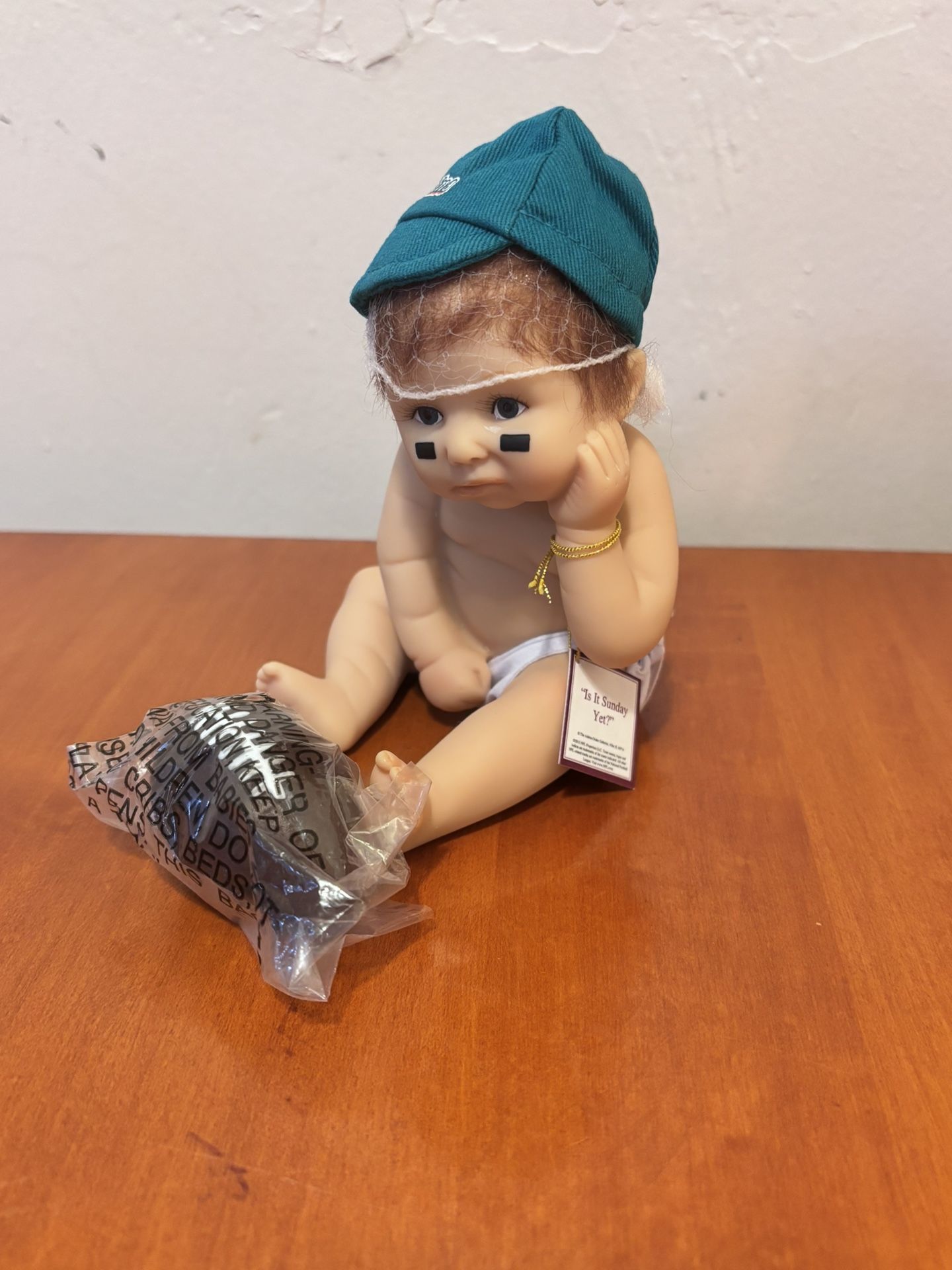 ASHTON-DRAKE Galleries Doll Miami Dolphins