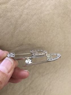 Signed Beau Sterling Ice Skates Pin / Brooch