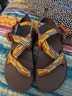 Chacos Youth Size 2