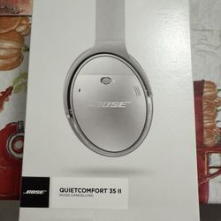 BOSE  QuietComfort 35 II Headphones