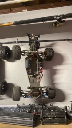 Traxxas rustler 2x4