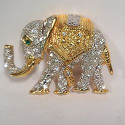 Beautiful Vintage Rhinestone Elephant Brooch With Hanging Gold Charm