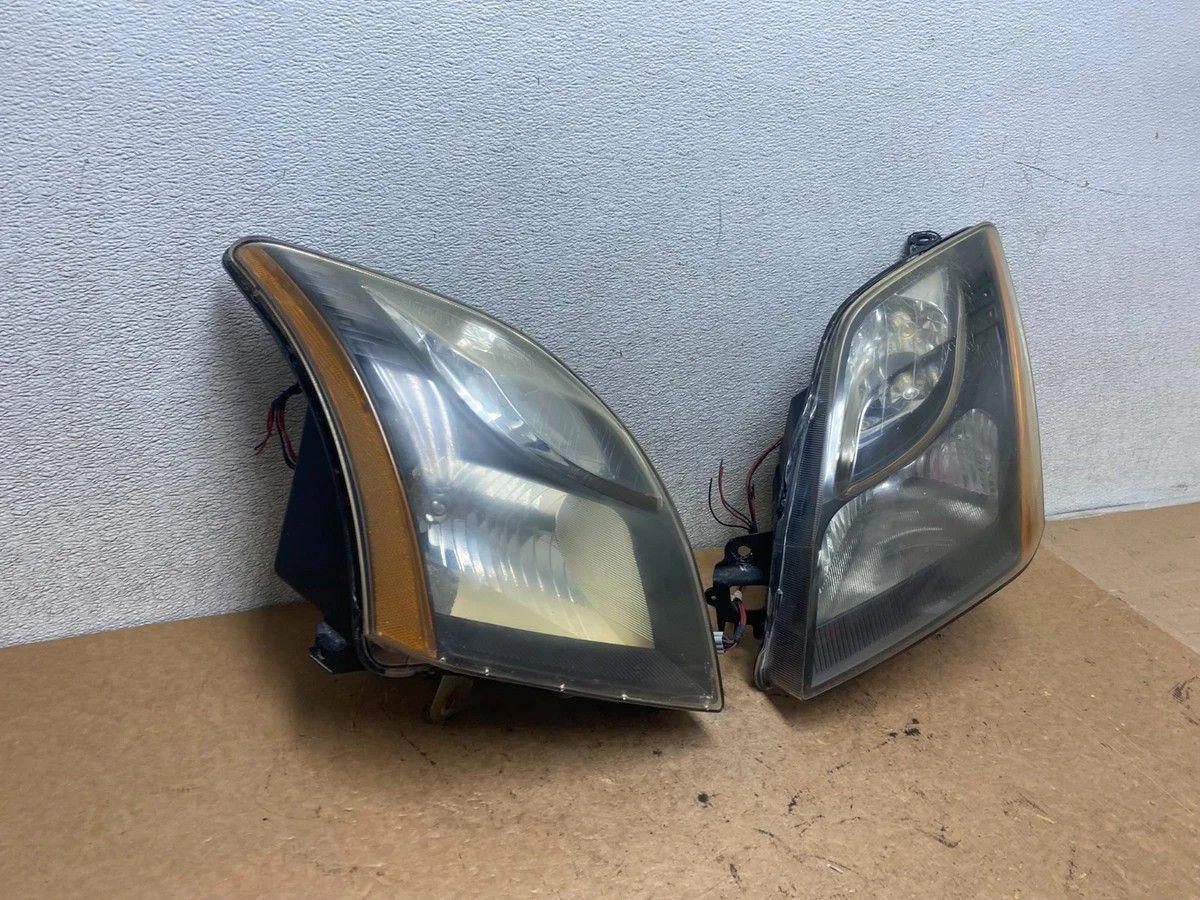 2007-2012 Nissan Sentra Front Headlights