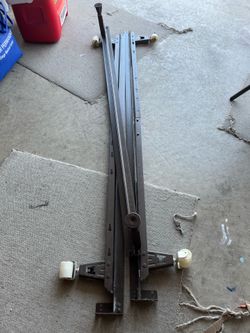 Free full size Bedframe