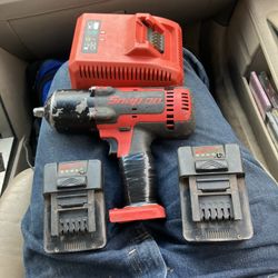 Snap On 1/2 (13mm) Impact Drill 