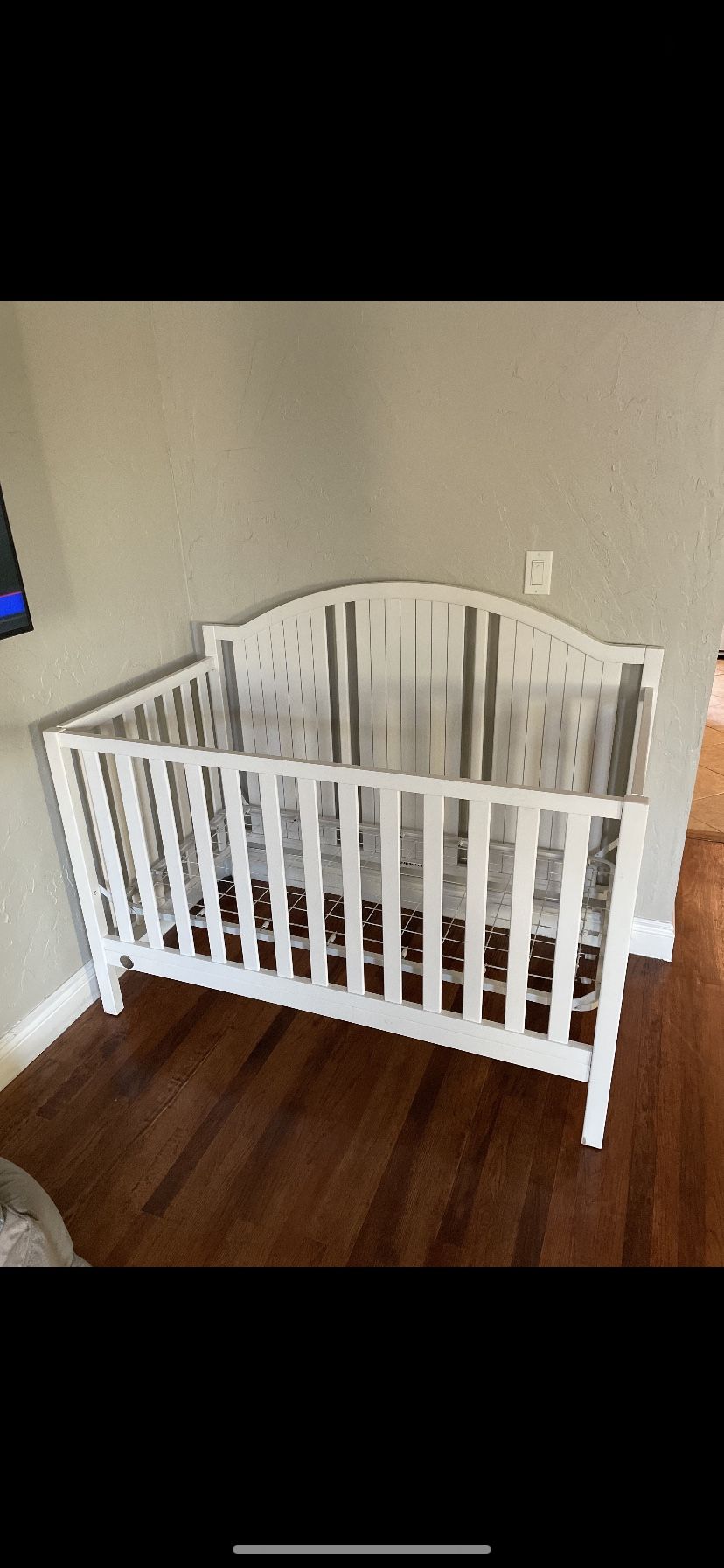 Baby crib