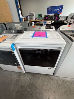 Maytag White electric. Dryer extra large