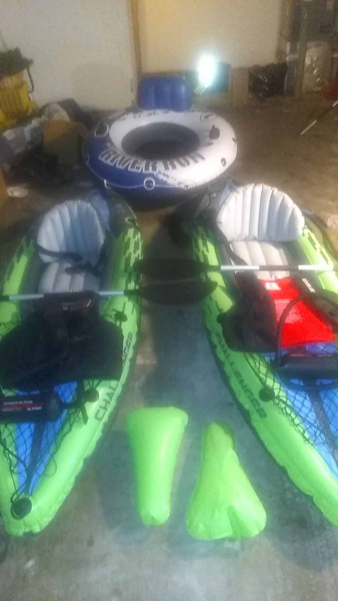The Challenger k1 index kayak with two life vest two oars two pumps add an extra River to