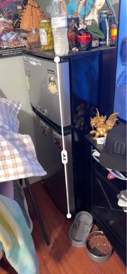 Mini fridge