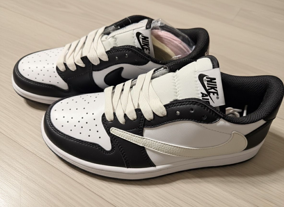 Travis Scott Jordan 1 Low