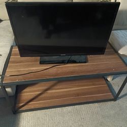32 " Samsung Works Good No Remote 