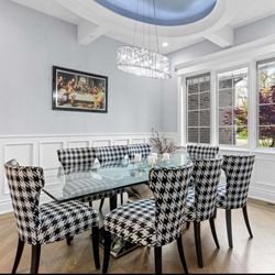 Dining table With 8 Chairs